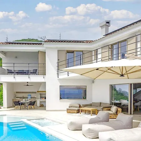 Luxurious Holiday Homebregi Nyaraló Donji Rukavac