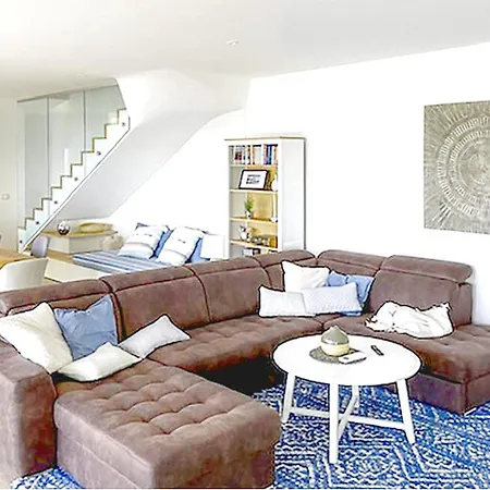 Holiday home Luxurious Holiday Homebregi